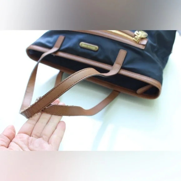 Michael Kors tote bag - Picture 10 of 15